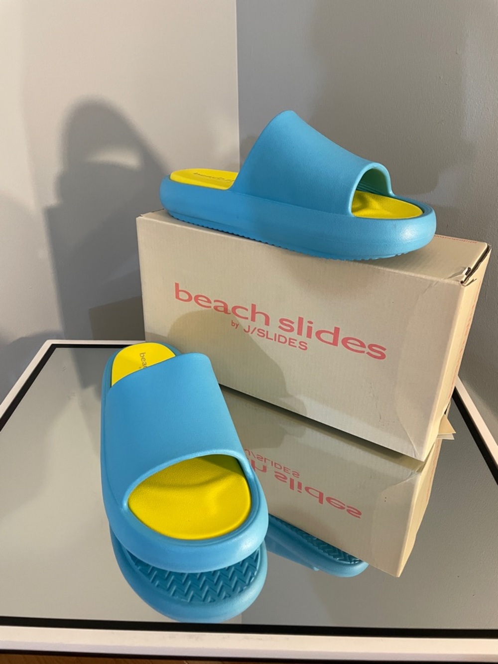 J/SLIDES Blue and Yellow Slide Sandals squish new in box